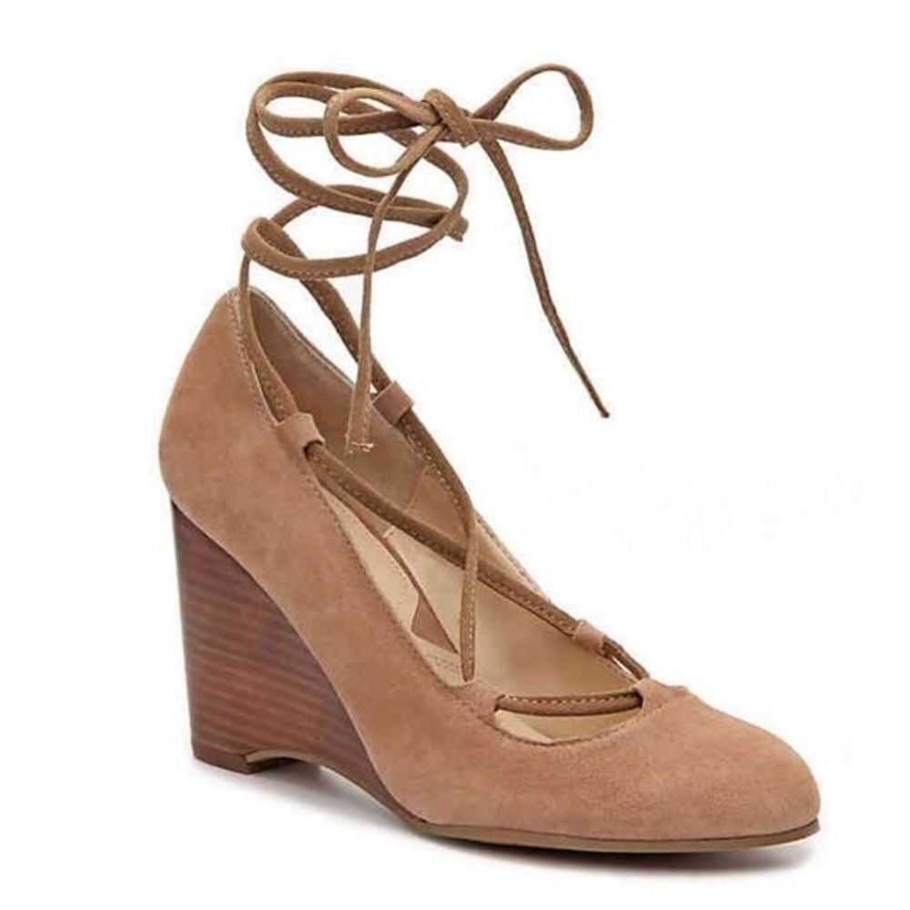 Adrienne Vittadini Brown Lace-Up Wedges